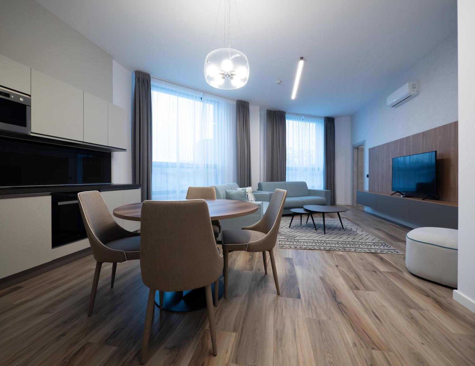 בוקרשט Novos Luxury Suites מראה חיצוני תמונה