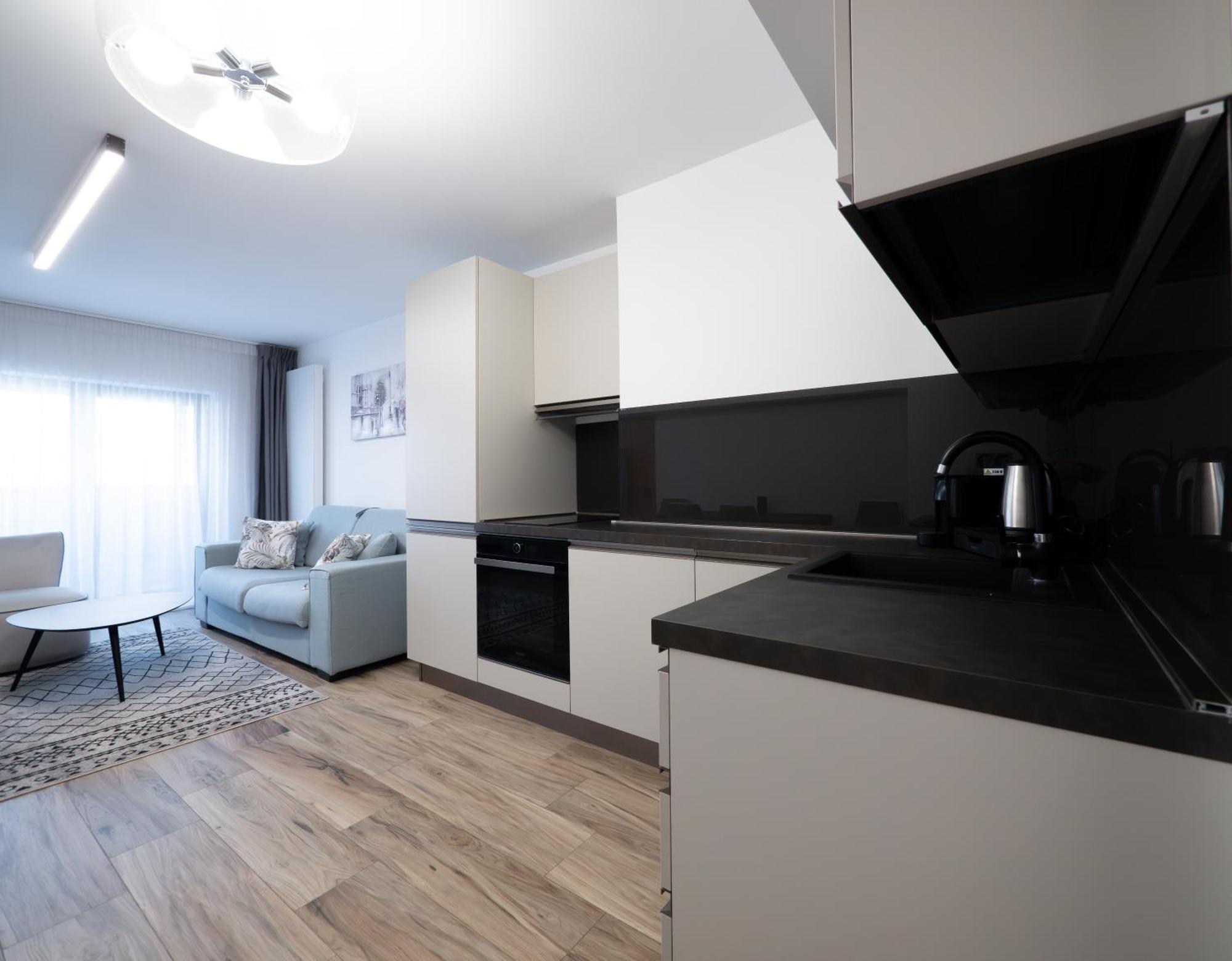 בוקרשט Novos Luxury Suites מראה חיצוני תמונה