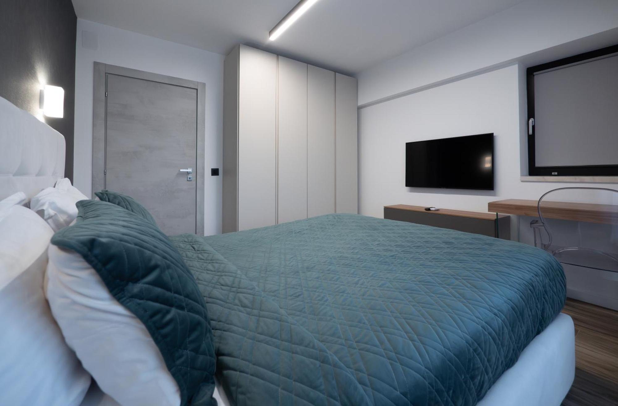 בוקרשט Novos Luxury Suites מראה חיצוני תמונה