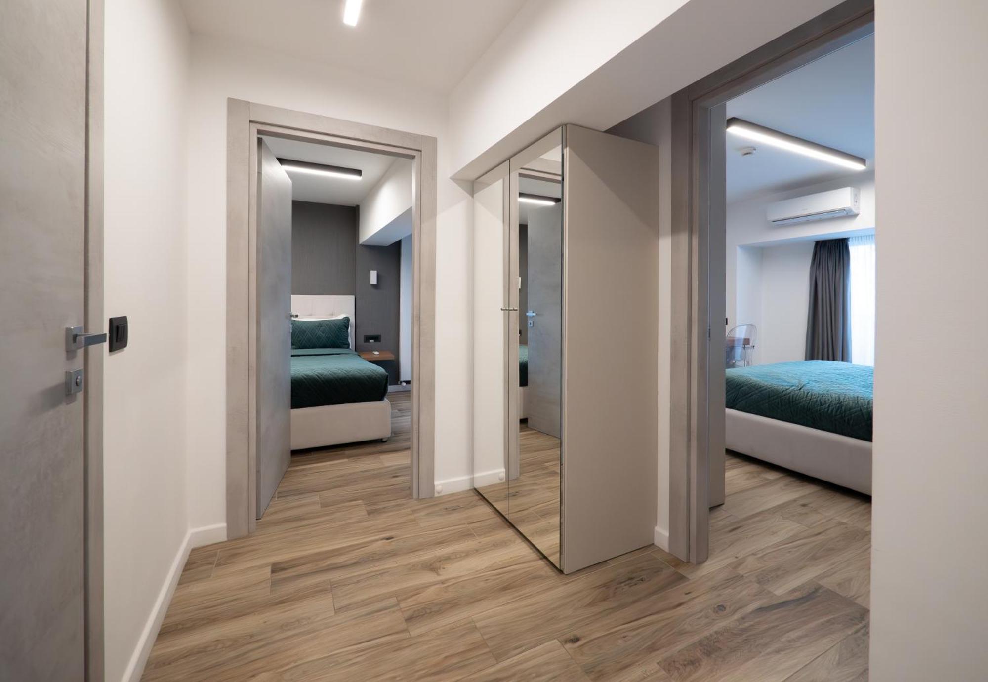 בוקרשט Novos Luxury Suites מראה חיצוני תמונה